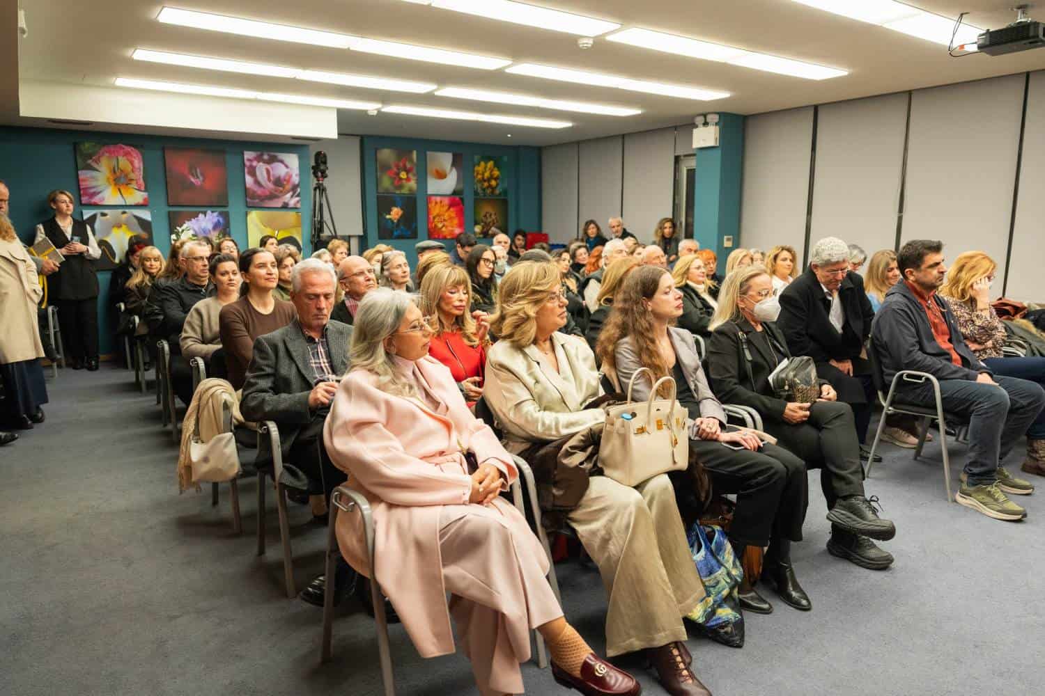 «Ανθίζω, Καρπίζω, προχωρώ» Έκθεση φωτογραφίας Δέσποινας Κατσώχη του Μορφωτικού Ιδρύματος της ΕΣΗΕΑ